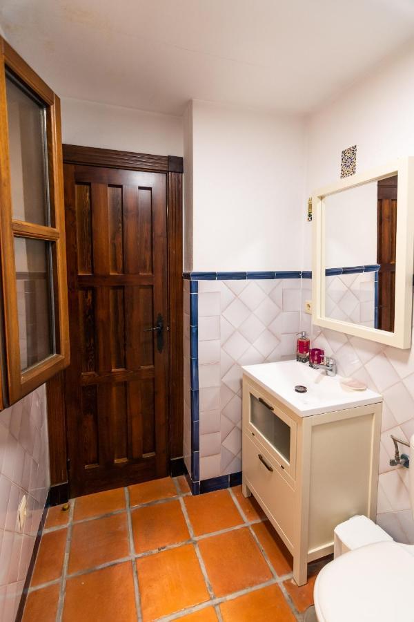 Tuguest Aljibe Del Rey Apartment - Free Parking غرناطة المظهر الخارجي الصورة